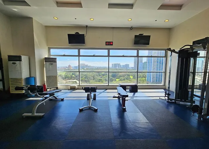 The Infinity Towers In Bgc - Spacious 2 Bedroom - View, Washer, Fast Wifi