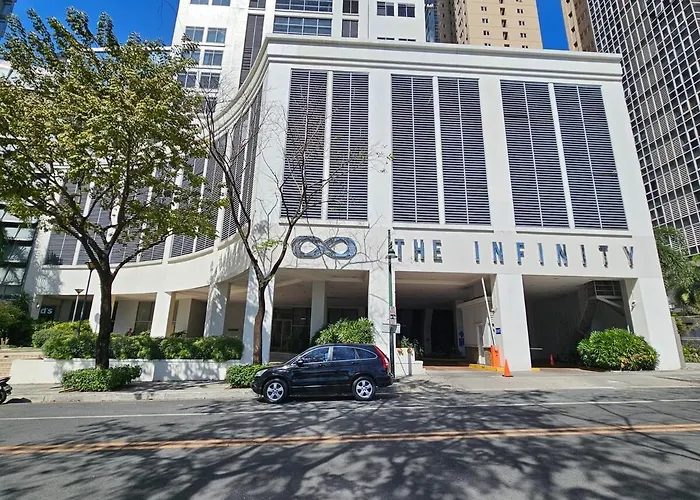 Apartment The Infinity Towers In Bgc - Spacious 2 Bedroom - View, Washer, Fast Wifi