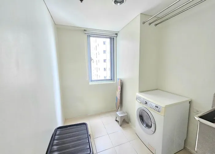 The Infinity Towers In Bgc - Spacious 2 Bedroom - View, Washer, Fast Wifi