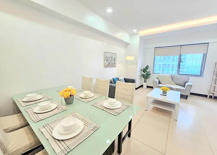 The Infinity Towers In Bgc - Spacious 2 Bedroom - View, Washer, Fast Wifi * Manila